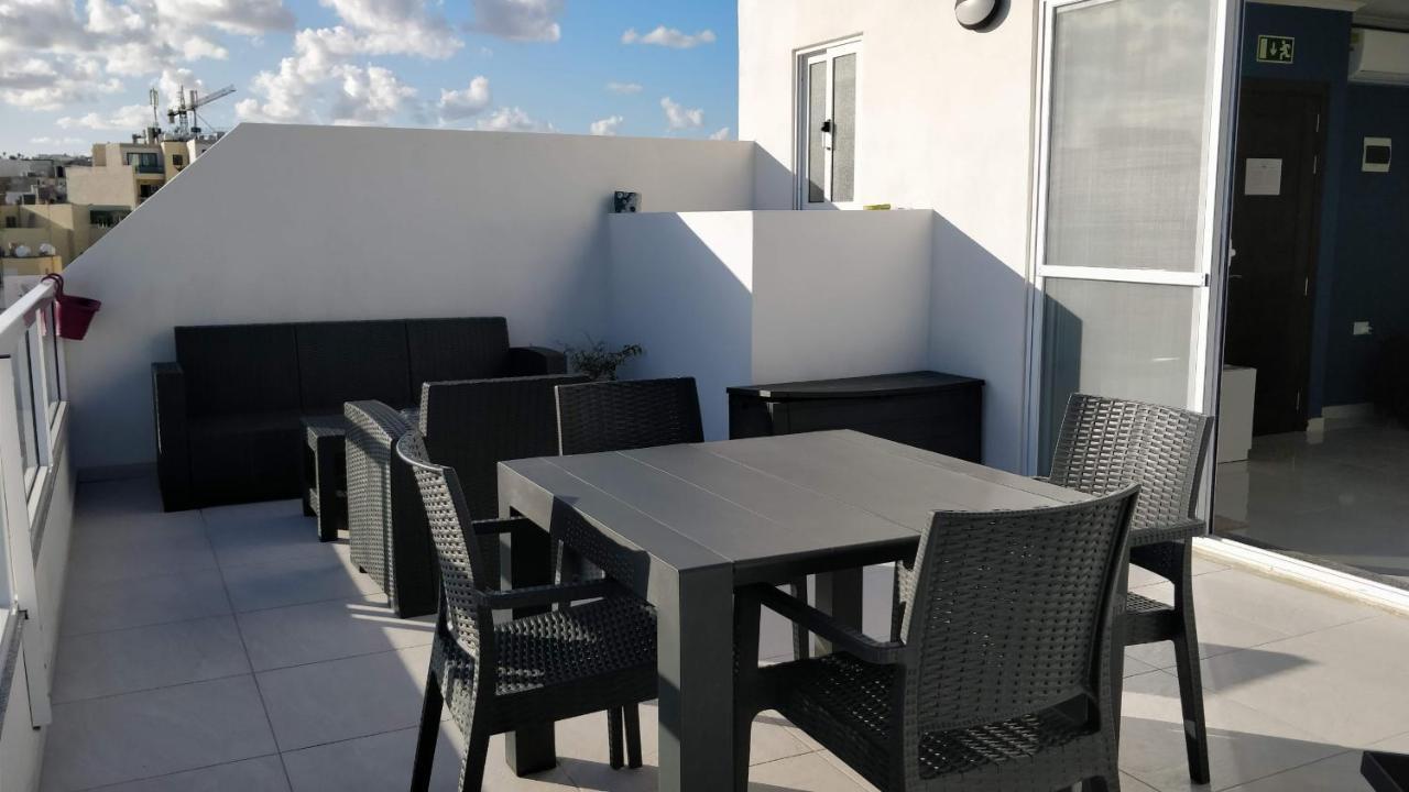 Apartamento Sea View Penthouse With Large Terrace Irom1-1 Marsaskala Exterior foto